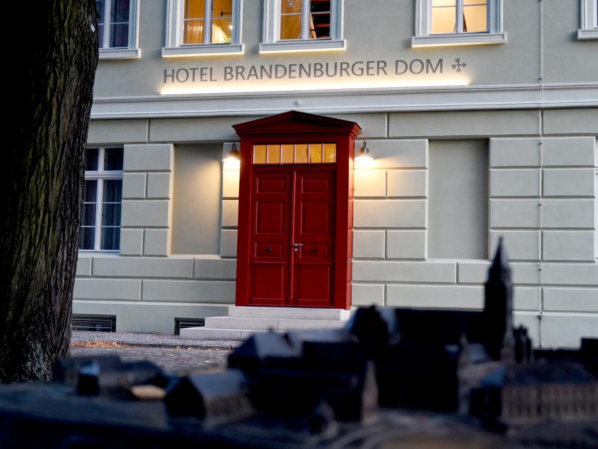 Hotel Brandenburger Dom Бранденбург Экстерьер фото